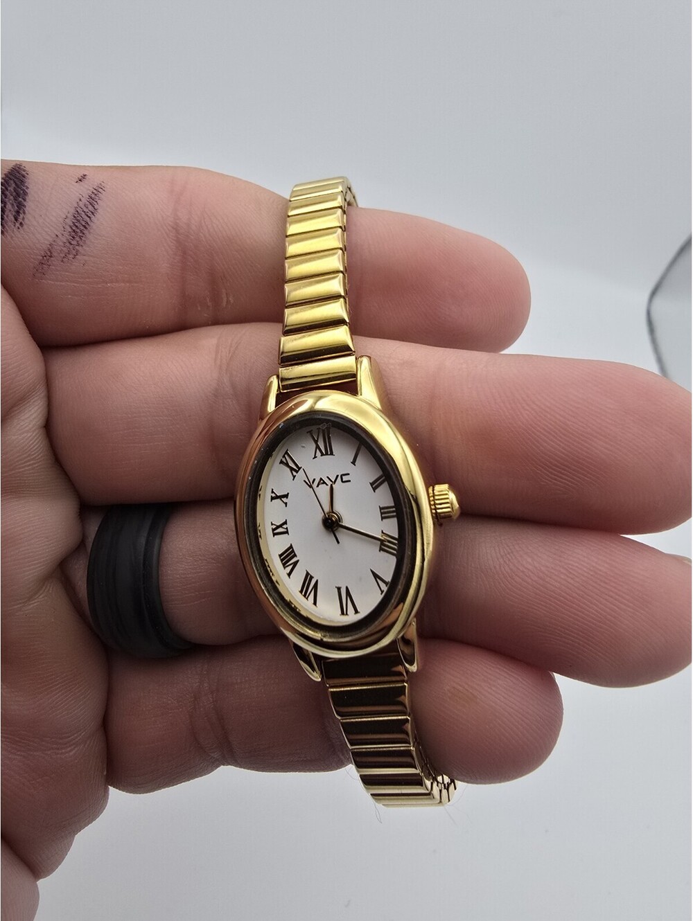 VAVC Womens Goldtone Oval Roman Numeral Expansion Quartz Dress Watch New Battery